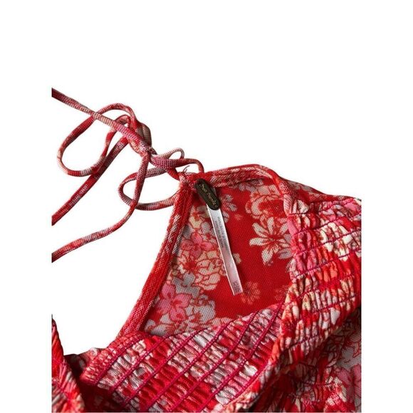 Free People Up For Anything Top size XS Red Floral Boho - Picture 4 of 10